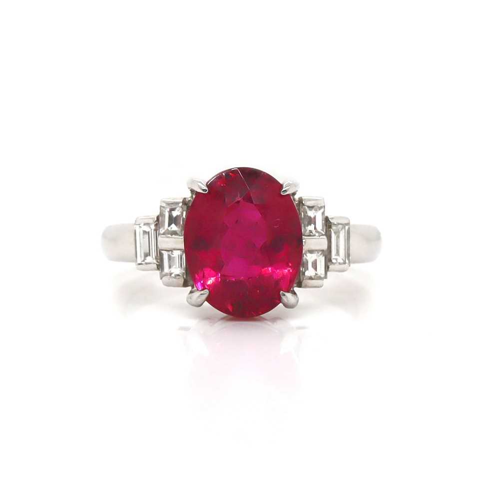 Lot 105 - Platinum 2.82ct Tourmaline & Diamond Ring