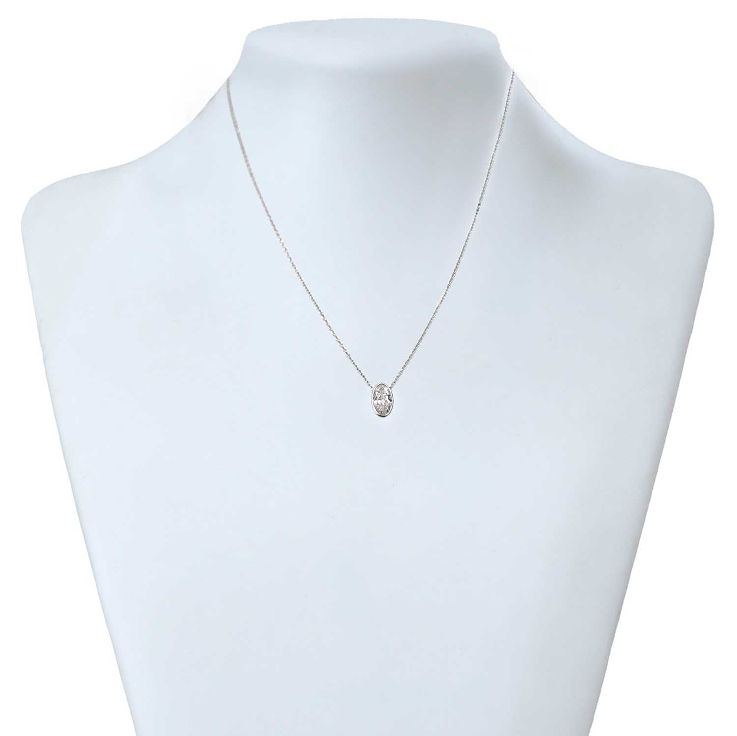 Lot 103 - 1.02CT Diamond Pendant With Chain